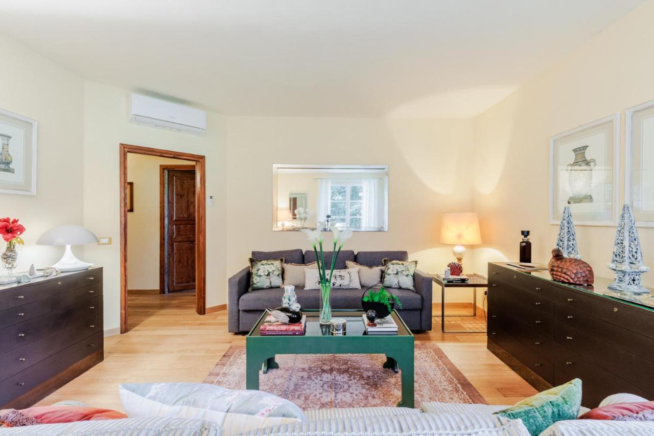 Villa Bassotta, A Charming Cottage Lucca Bagian luar foto