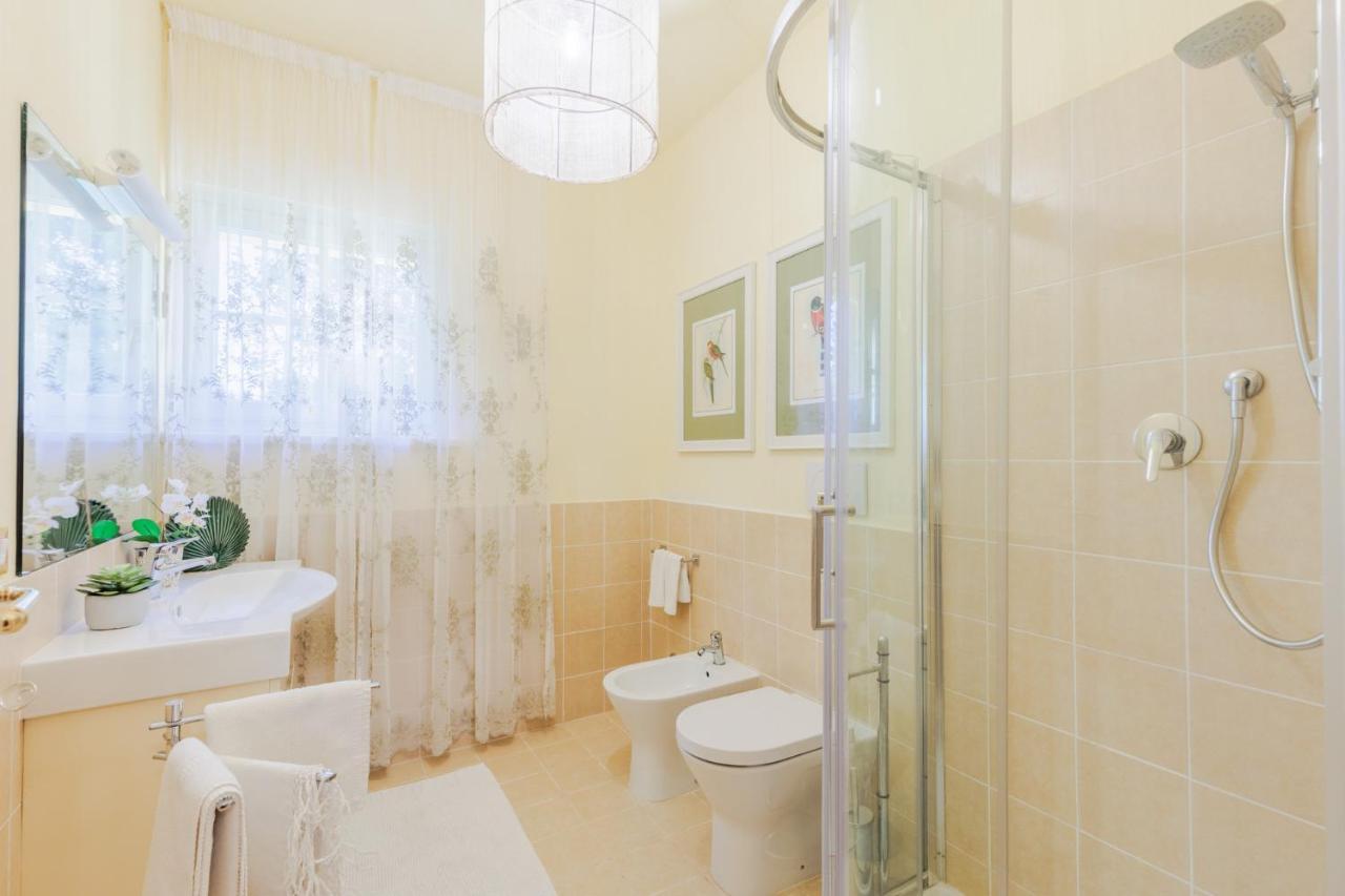 Villa Bassotta, A Charming Cottage Lucca Bagian luar foto