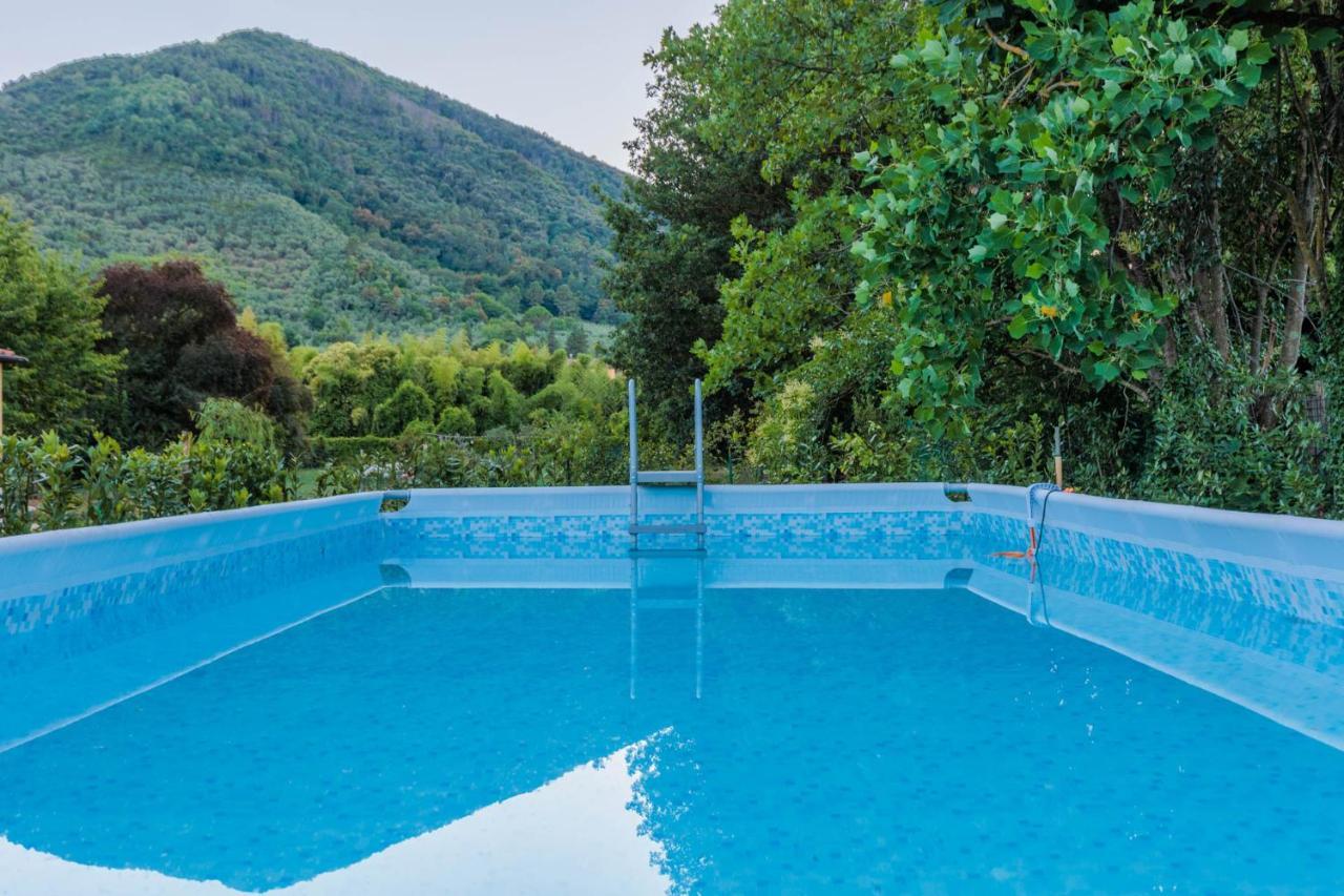 Villa Bassotta, A Charming Cottage Lucca Bagian luar foto